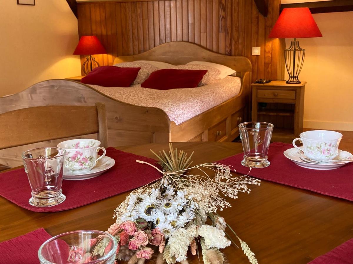 Manoir De Saint-Fiacre Bed & Breakfast Malansac ภายนอก รูปภาพ