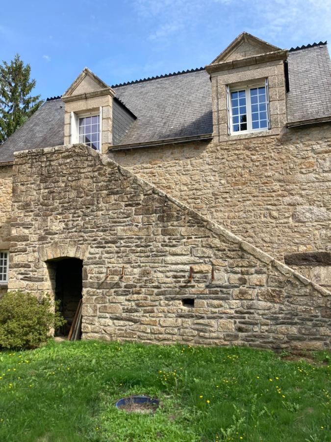Manoir De Saint-Fiacre Bed & Breakfast Malansac ภายนอก รูปภาพ